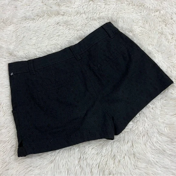 Free People Black Eyelet Lace Button Up Black shorts size 6 - Picture 11 of 13